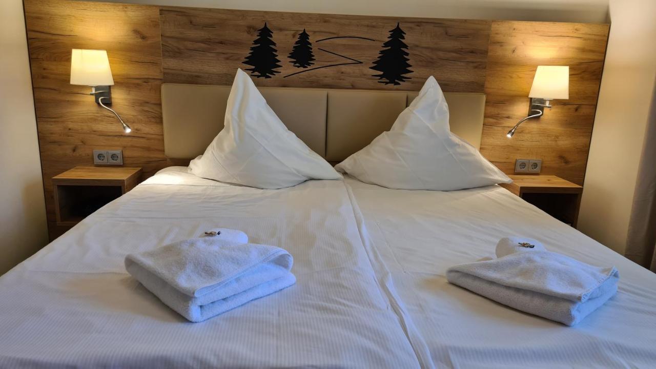 Hotel Am Wald B&B Michendorf Kültér fotó